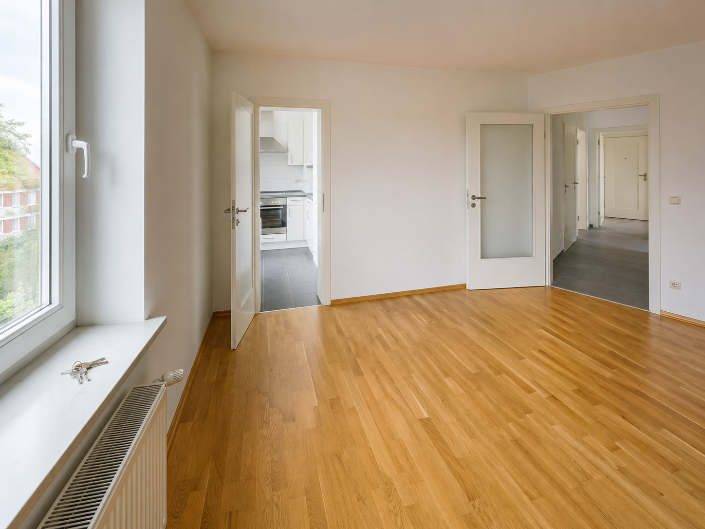 Leere, saubere Wohnung nach der Wohnungsauflösung – bereit zur Übergabe